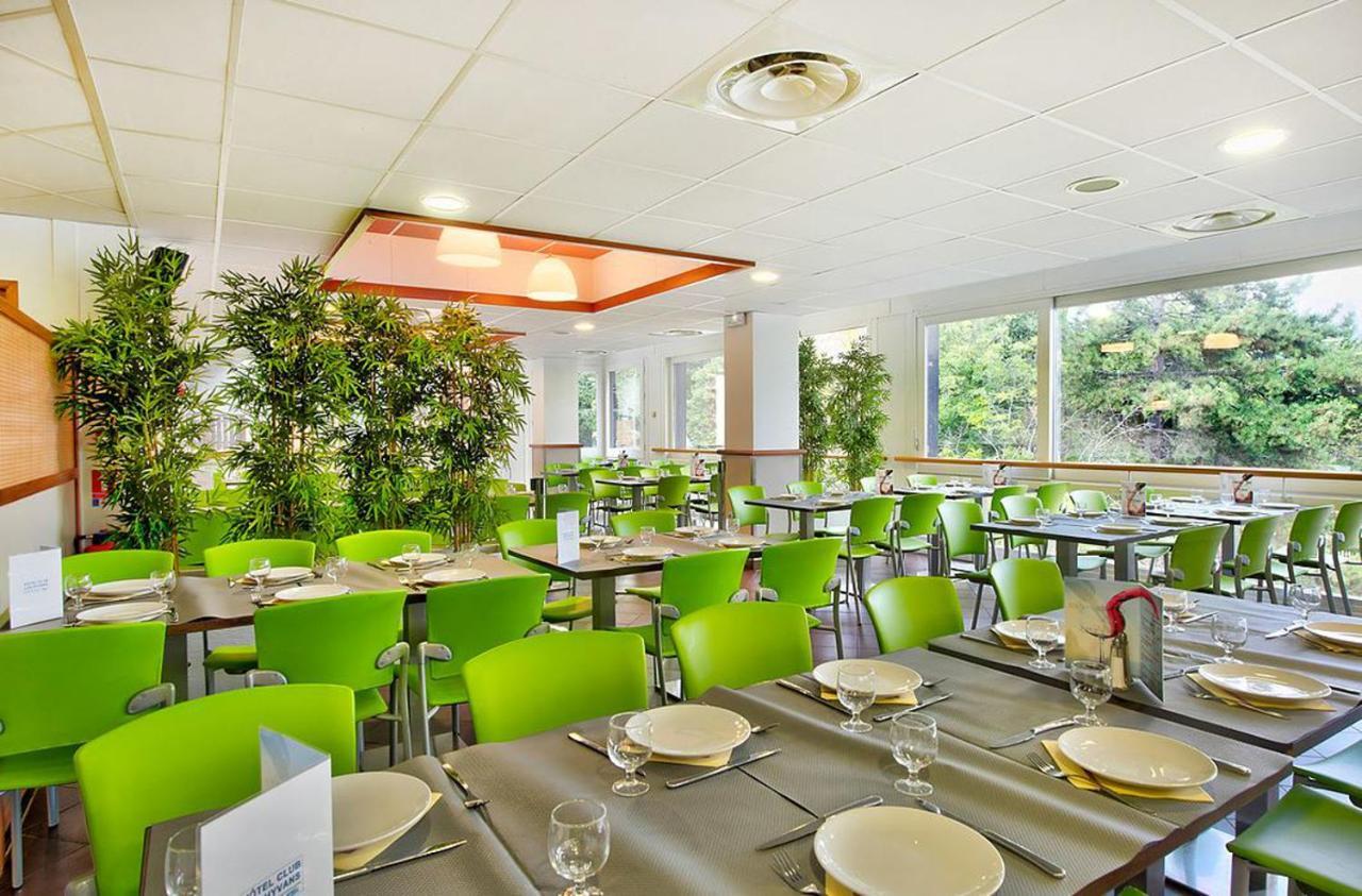 Village Club Les Hyvans Шорж Экстерьер фото