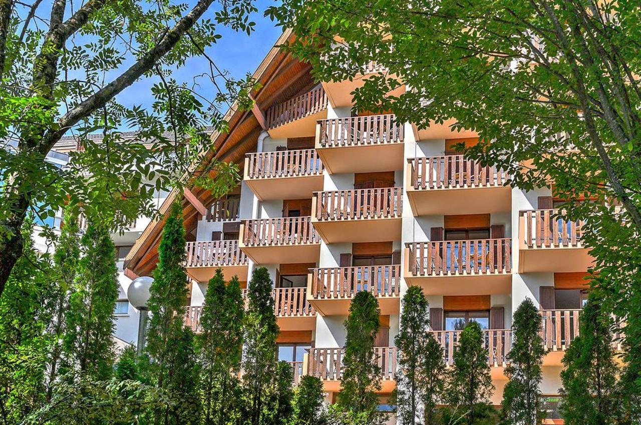 Village Club Les Hyvans Шорж Экстерьер фото